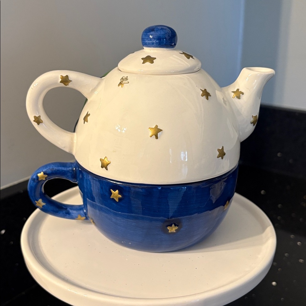 Sweet Teapot Tea for One Christmas Santa Reindeer Farmhouse Cottagecore - Picture 4 of 15